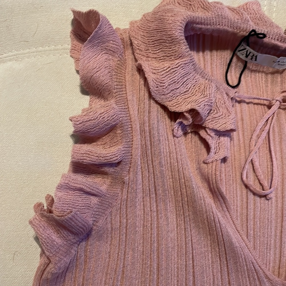Zara ruffle top - Picture 3 of 5
